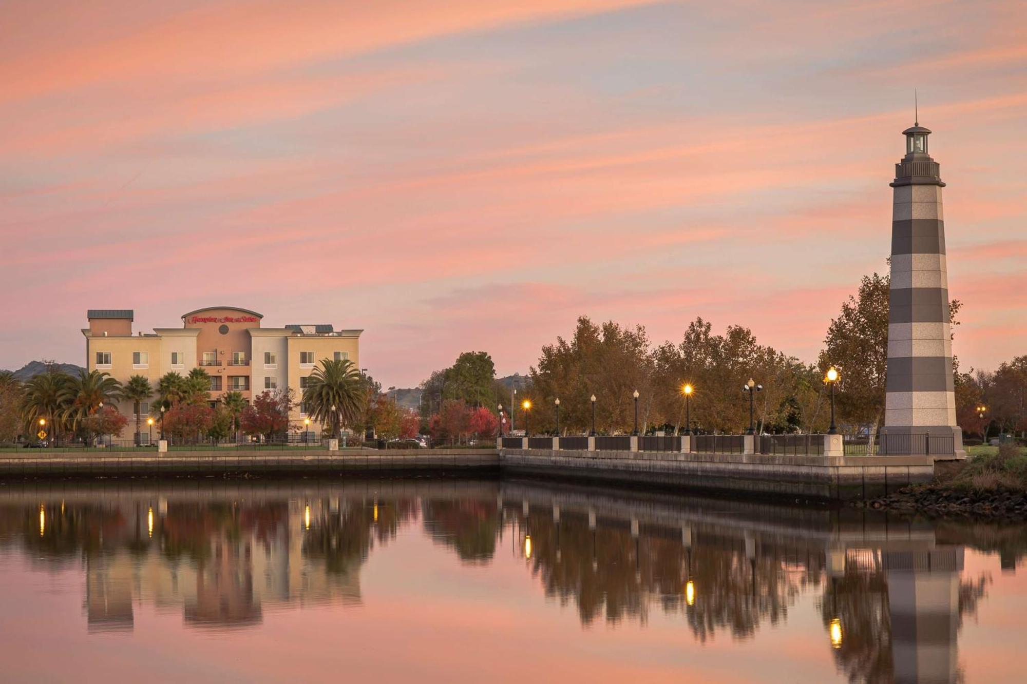 Hampton Inn & Suites Suisun City Waterfront Kültér fotó